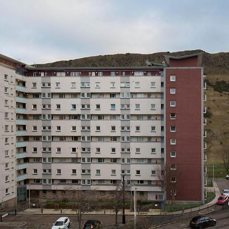 Holyrood New Apartment Единбург Екстериор снимка