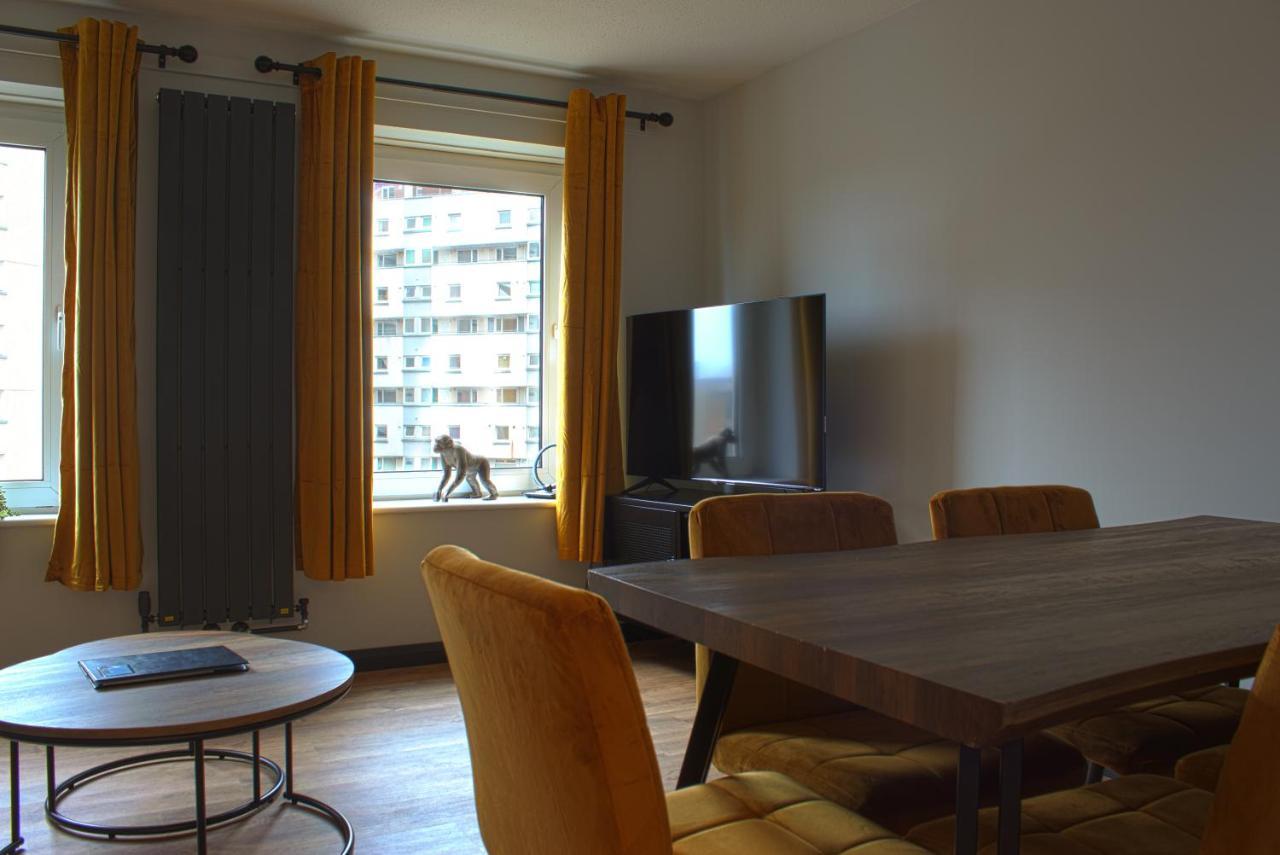 Holyrood New Apartment Единбург Екстериор снимка