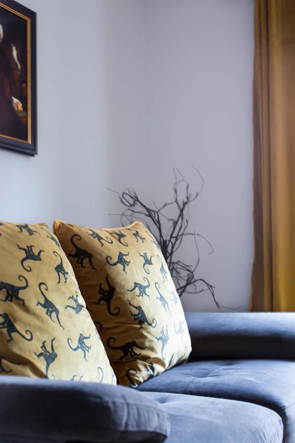Holyrood New Apartment Единбург Екстериор снимка