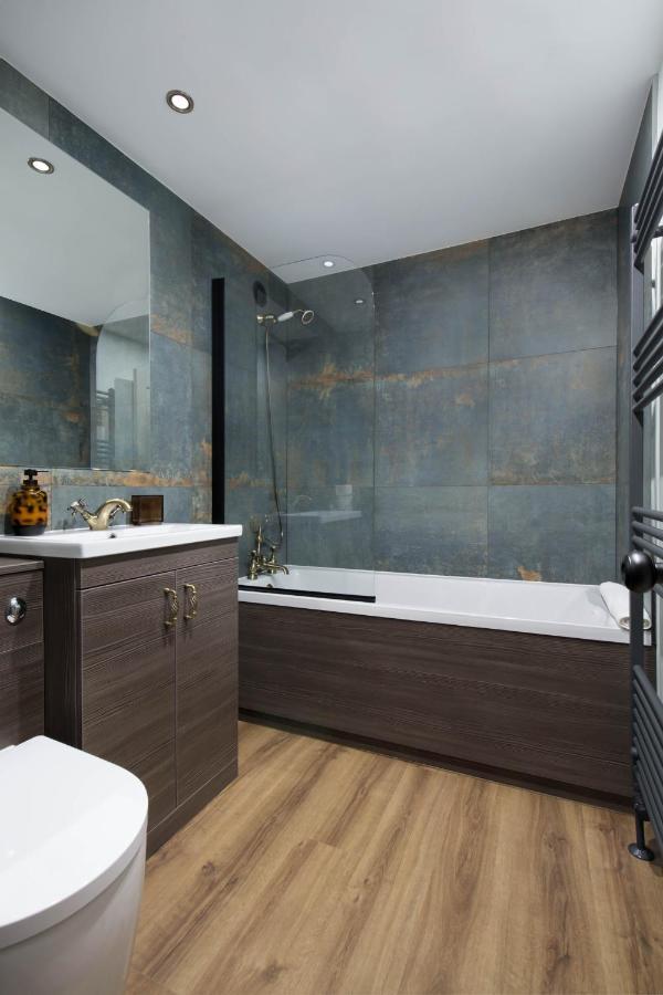Holyrood New Apartment Единбург Екстериор снимка